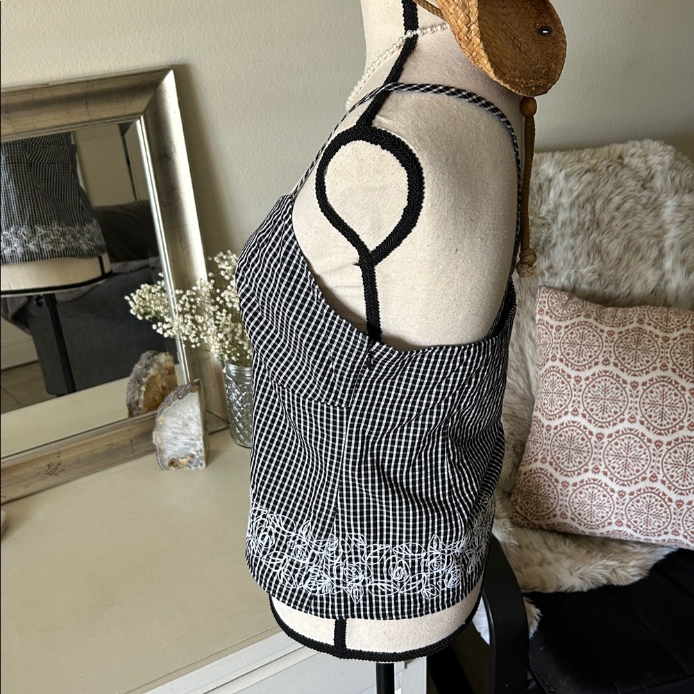 Vintage Black and White Gingham Tank Top - Picture 5 of 15